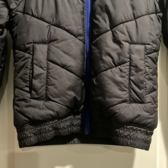 The North Face jacket with hood Girls size M (10/12) - Picture 4 of 14